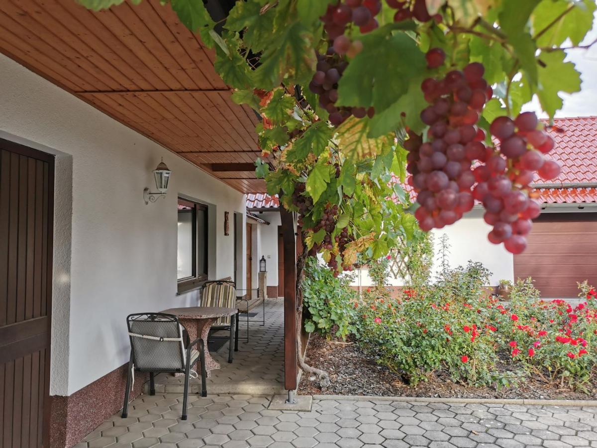 Ferienhaus Rosenhof Glaubitz Esterno foto