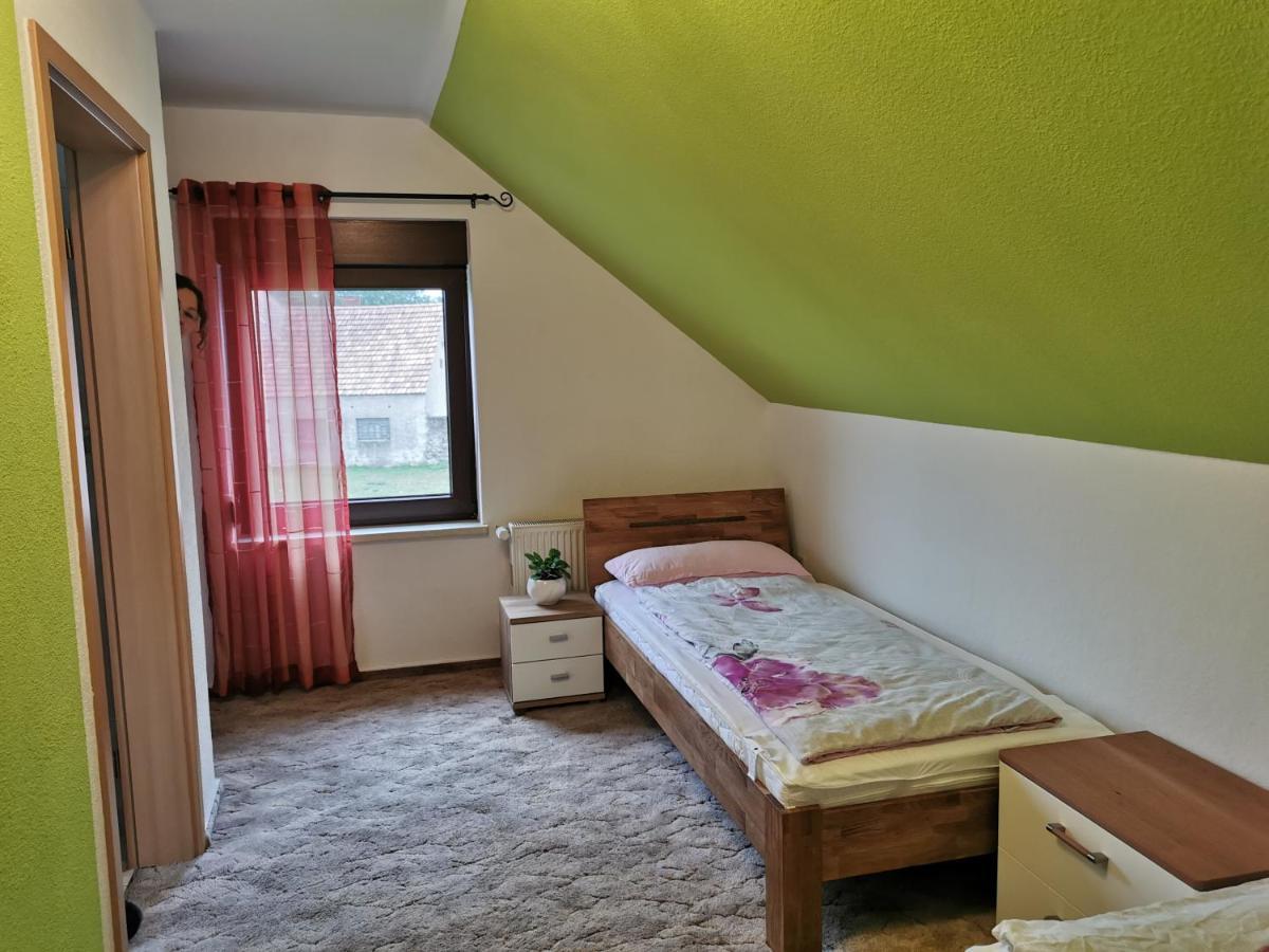 Ferienhaus Rosenhof Glaubitz Esterno foto